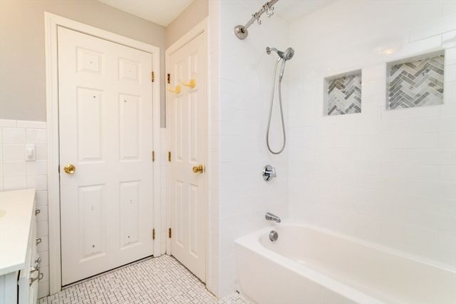 6 Dennis Rd, Milford, MA 01757