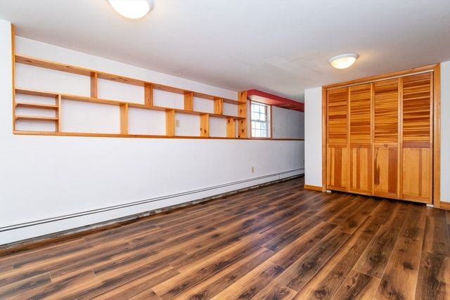 6 Dennis Rd, Milford, MA 01757
