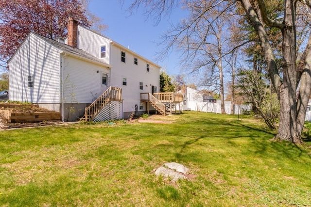6 Dennis Rd, Milford, MA 01757