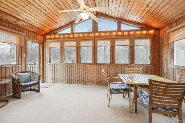 4 Austin Way, Tappan, NY 10983