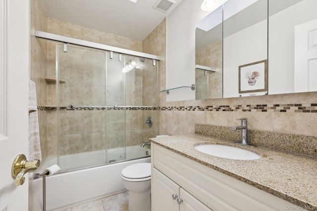 4 Austin Way, Tappan, NY 10983