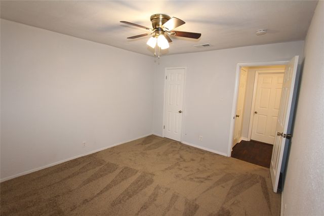 737 Holiday Drive, Sherman, TX 75090