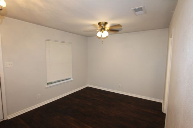 737 Holiday Drive, Sherman, TX 75090