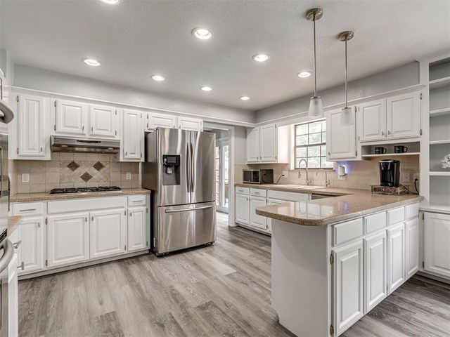 11720 Sundance Mountain Road, Oklahoma City, OK 73162