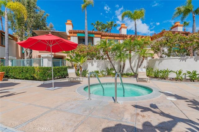 46 Villa Point, Newport Beach, CA 92660