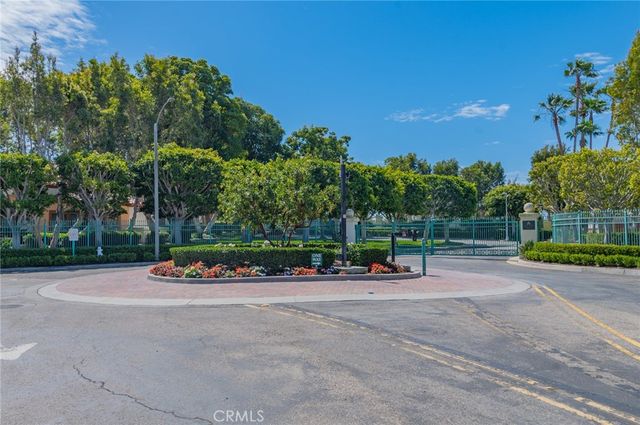 46 Villa Point, Newport Beach, CA 92660