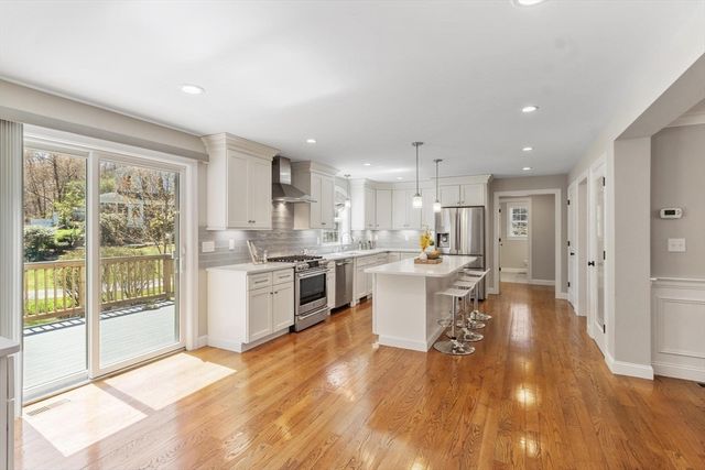 16-R Boutwell St, Wilmington, MA 01887