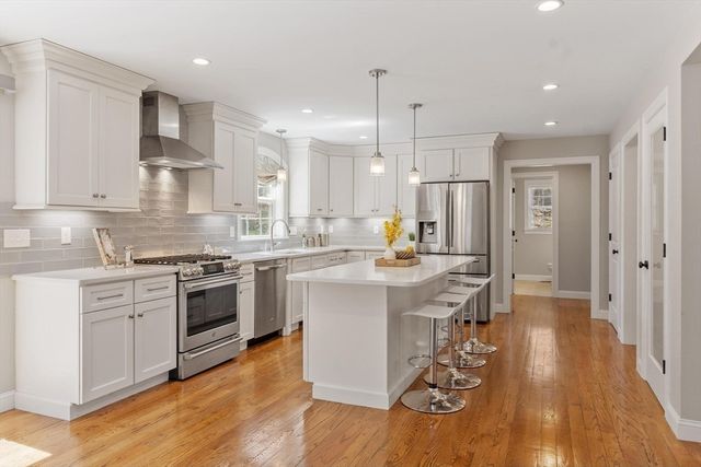 16-R Boutwell St, Wilmington, MA 01887