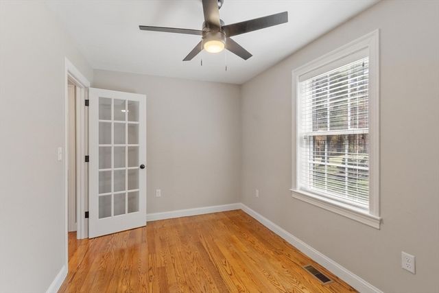 16-R Boutwell St, Wilmington, MA 01887