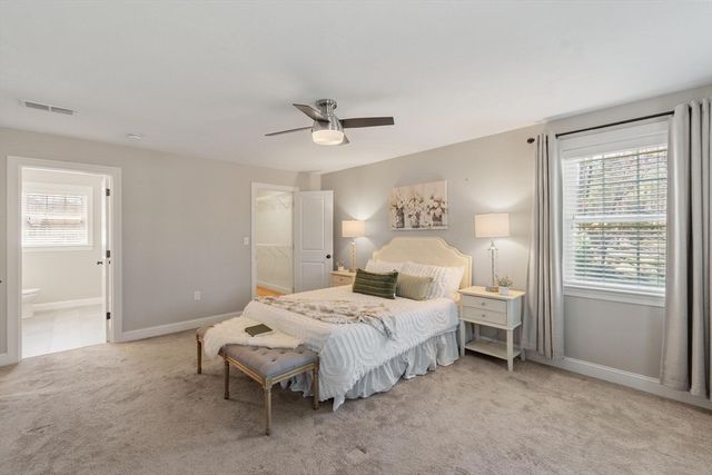 16-R Boutwell St, Wilmington, MA 01887