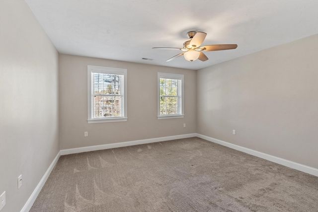 16-R Boutwell St, Wilmington, MA 01887