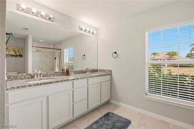 3516 SW 8th PL, Cape Coral, FL 33914