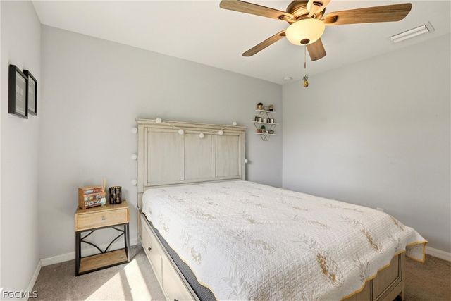 3516 SW 8th PL, Cape Coral, FL 33914