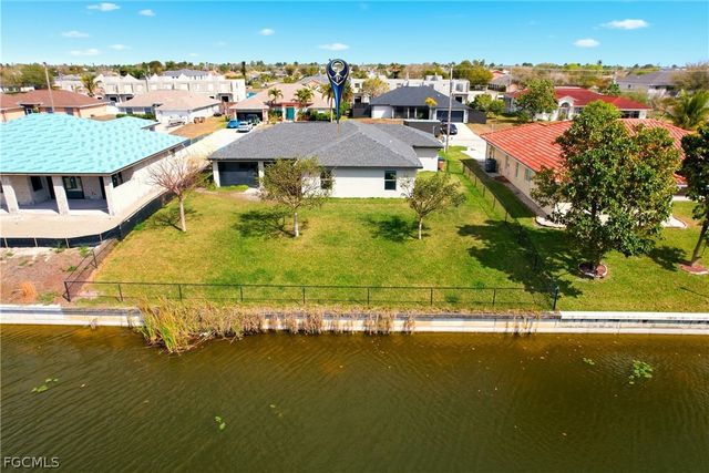 3516 SW 8th PL, Cape Coral, FL 33914