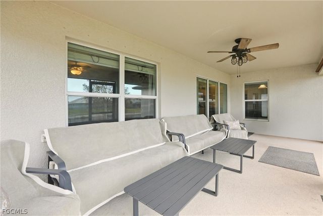 3516 SW 8th PL, Cape Coral, FL 33914