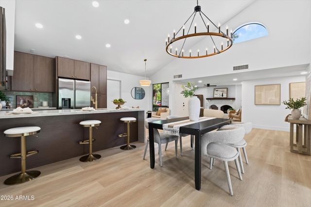 9493 E JENAN Drive, Scottsdale, AZ 85260