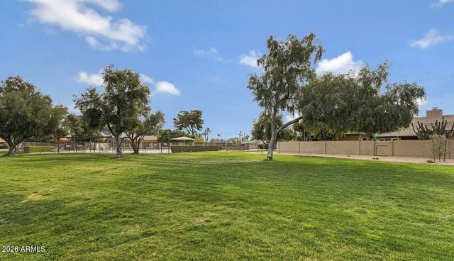 9493 E JENAN Drive, Scottsdale, AZ 85260