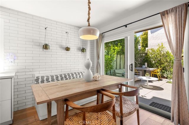 125 S Broadway 6, Redondo Beach, CA 90277