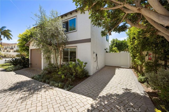 125 S Broadway 6, Redondo Beach, CA 90277