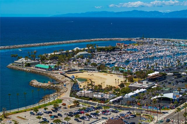 125 S Broadway 6, Redondo Beach, CA 90277