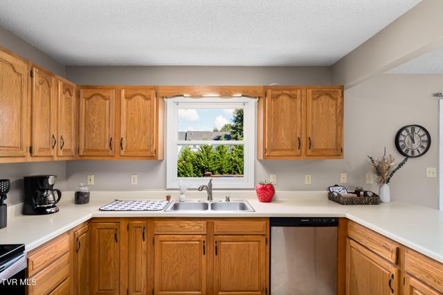4069 Old Jonesboro Road, Bristol, TN 37620
