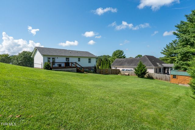 4069 Old Jonesboro Road, Bristol, TN 37620
