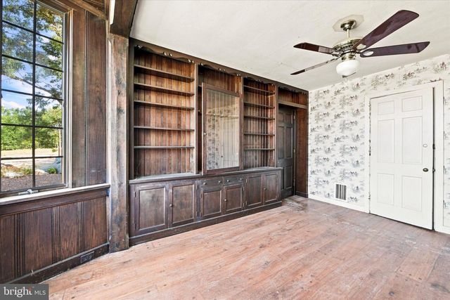 949 E SWEDESFORD RD, Exton, PA 19341