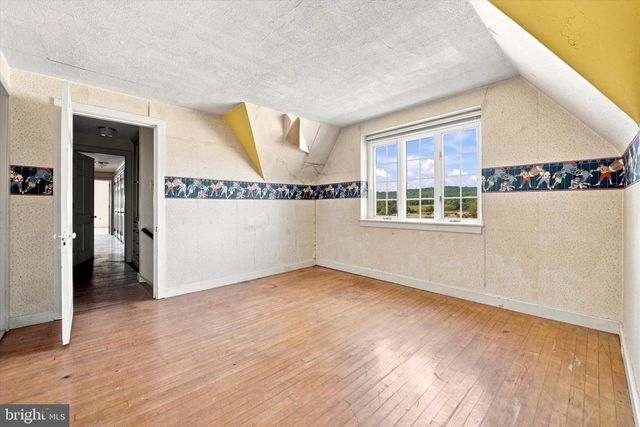 949 E SWEDESFORD RD, Exton, PA 19341