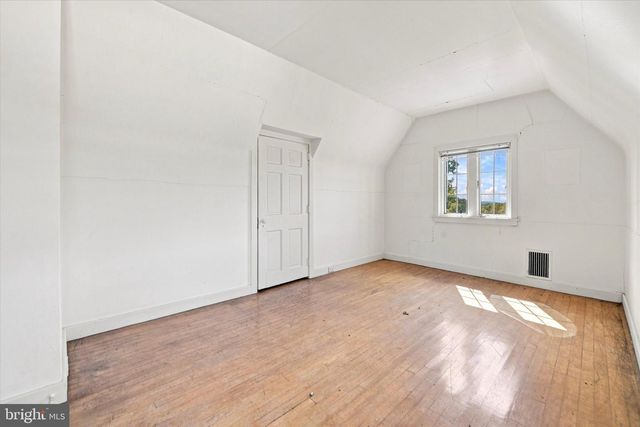 949 E SWEDESFORD RD, Exton, PA 19341