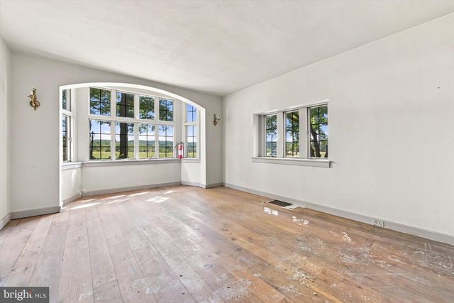 949 E SWEDESFORD RD, Exton, PA 19341