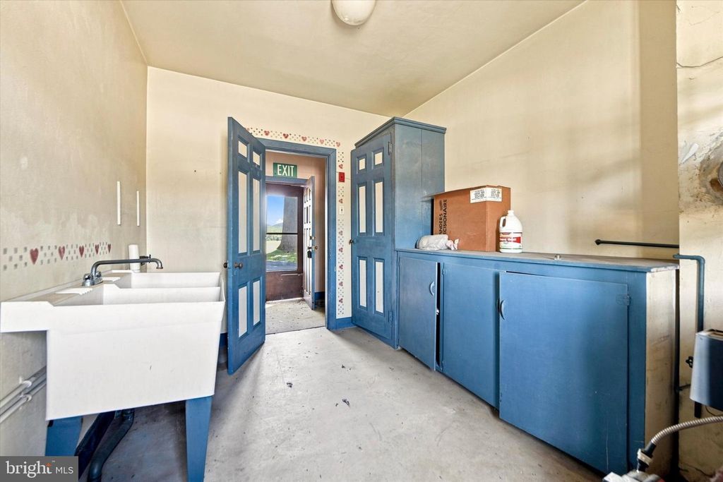 949 E SWEDESFORD RD, EXTON, PA 19341 — photo 5