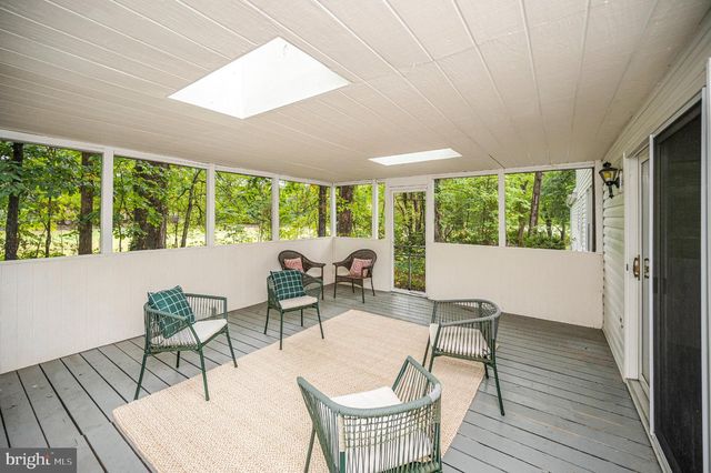 4198 WATERWAY DR, Dumfries, VA 22025