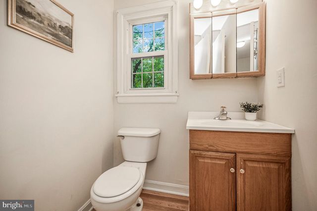 4198 WATERWAY DR, Dumfries, VA 22025