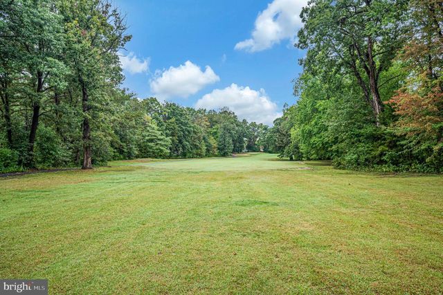 4198 WATERWAY DR, Dumfries, VA 22025