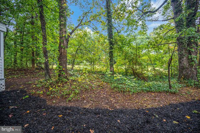 4198 WATERWAY DR, Dumfries, VA 22025