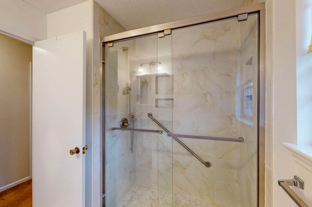 4709 Ridge Crest Road, Hixson, TN 37343