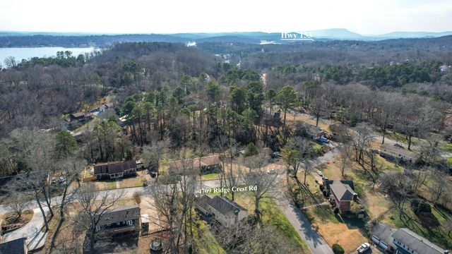 4709 Ridge Crest Road, Hixson, TN 37343