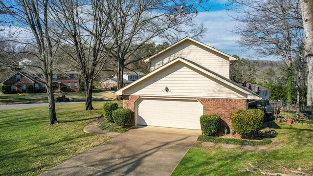 4709 Ridge Crest Road, Hixson, TN 37343