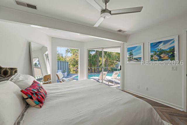 10 Windjammer Ct, Hilton Head Island, SC 29928