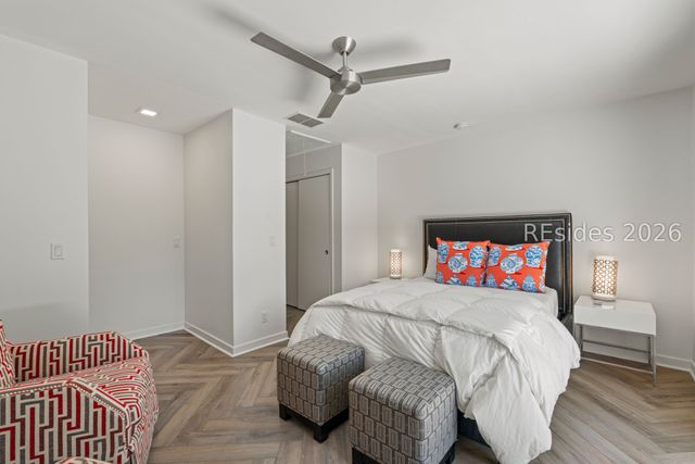 10 Windjammer Ct, Hilton Head Island, SC 29928