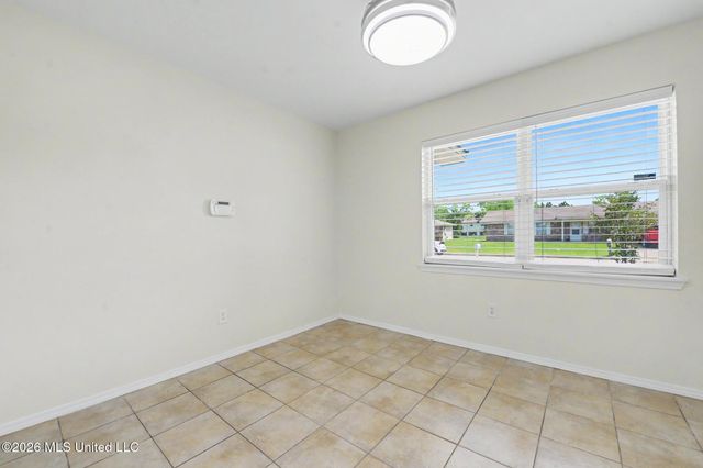 203 Lynn Circle, Pass Christian, MS 39571