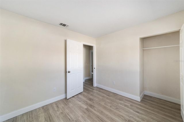 6 HICKORY TRACK PASS, Ocala, FL 34472