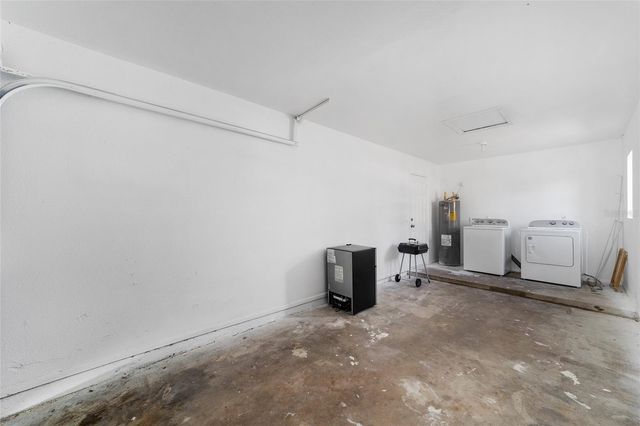 6 HICKORY TRACK PASS, Ocala, FL 34472