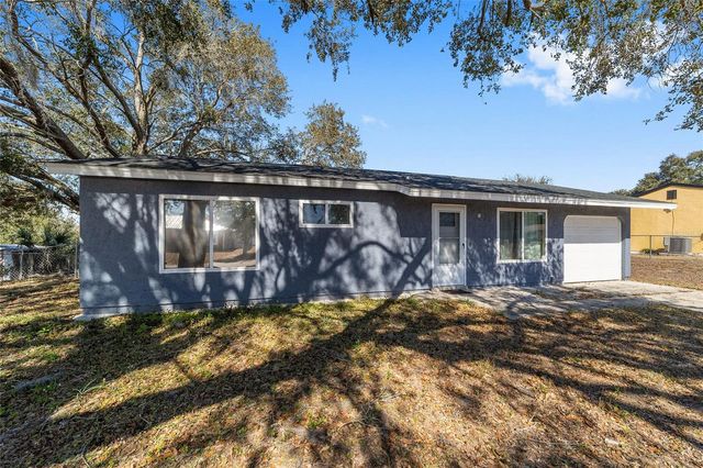 6 HICKORY TRACK PASS, Ocala, FL 34472