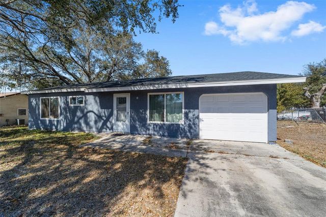 6 HICKORY TRACK PASS, Ocala, FL 34472