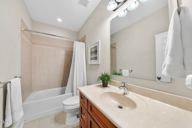 1008 High Trail Court, Wake Forest, NC 27587