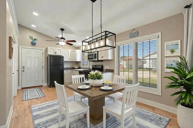 4100 East Drive, Knox, IN 46534