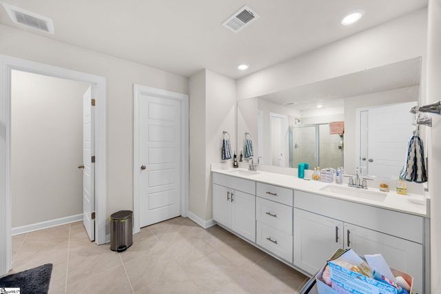 1043 Appalachian Drive, Moore, SC 29369