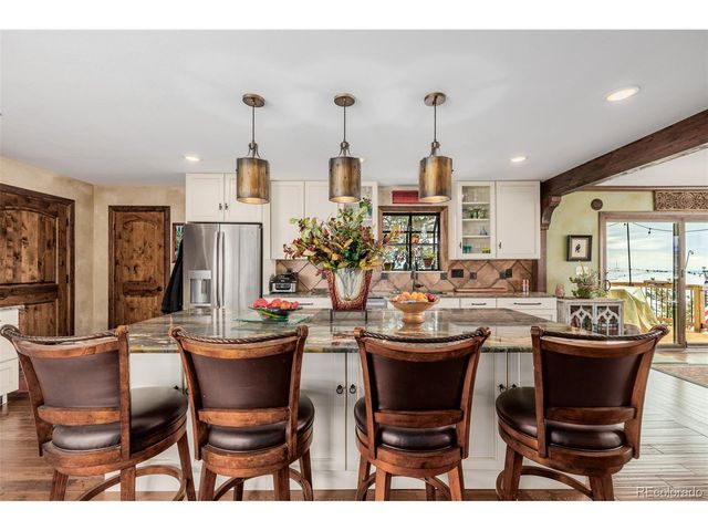 834 Green Mountain Dr, Loveland, CO 80537