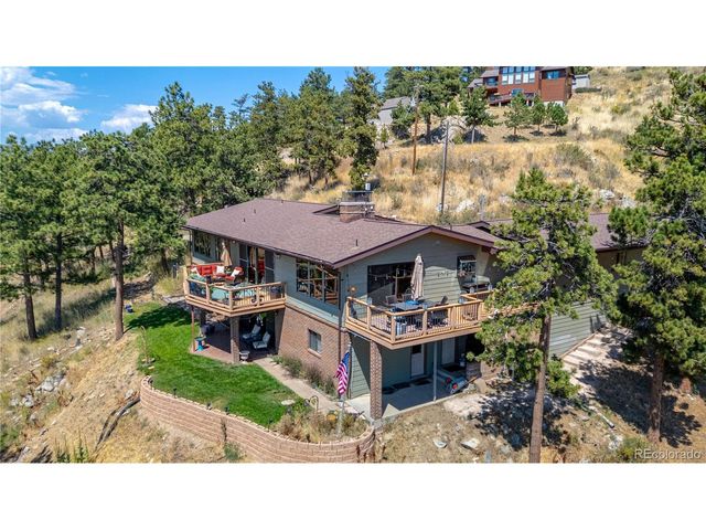 834 Green Mountain Dr, Loveland, CO 80537
